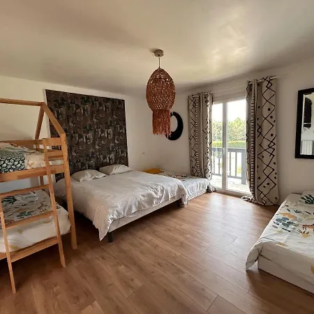 Superbe 300 M2 Avec Piscine Et Jacuzzi ヴィラ