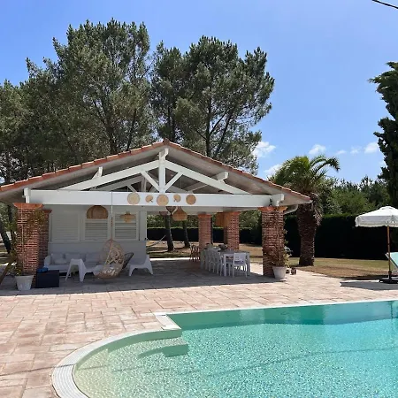 Superbe 300 M2 Avec Piscine Et Jacuzzi Linxe