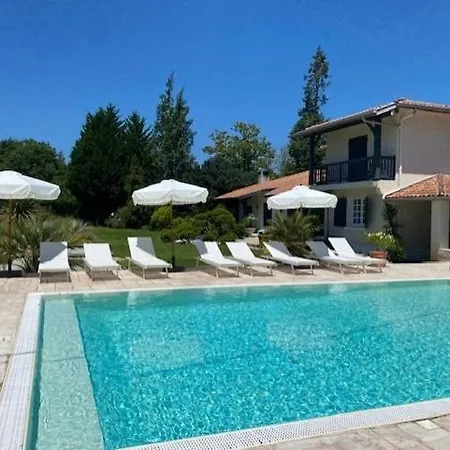 Superbe 300 M2 Avec Piscine Et Jacuzzi ヴィラ