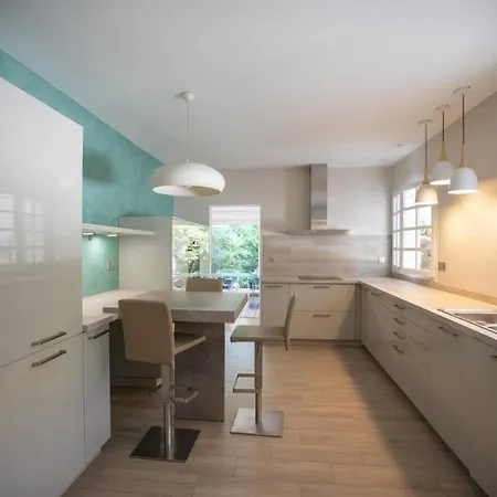 Superbe 300 M2 Avec Piscine Et Jacuzzi ヴィラ Linxe