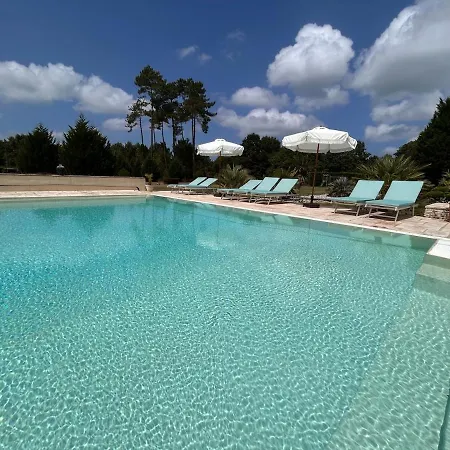 Superbe 300 M2 Avec Piscine Et Jacuzzi ヴィラ