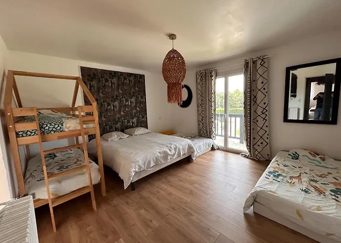 Superbe 300 M2 Avec Piscine Et Jacuzzi Villa