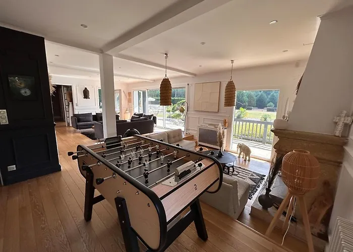 Superbe 300 M2 Avec Piscine Et Jacuzzi Villa *